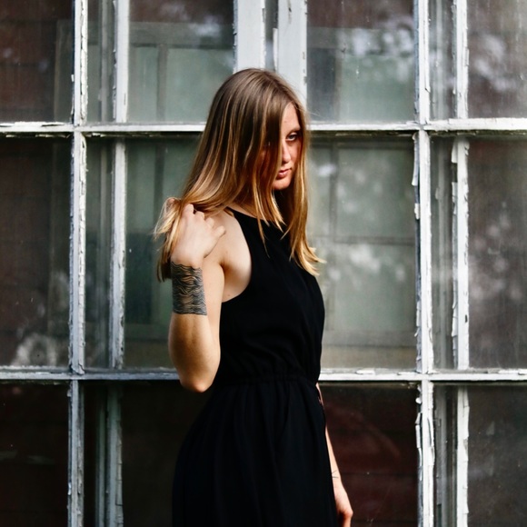 BR Black Cocktail Dress size 6 - Picture 1 of 7